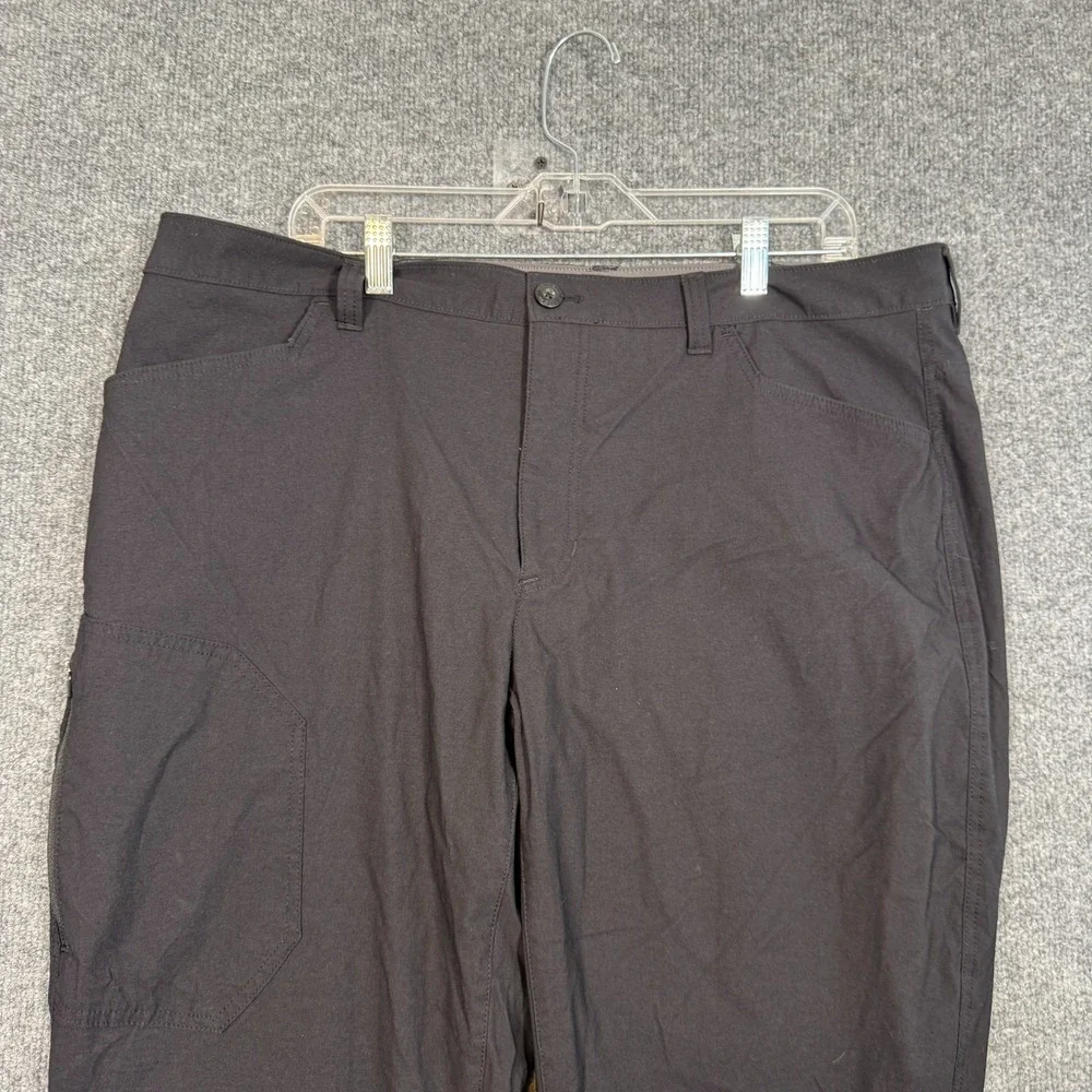 Eddie Bauer Fleece Lined Tech‎ Pants Mens 40x30 Black Nylon Cargo Straight Leg